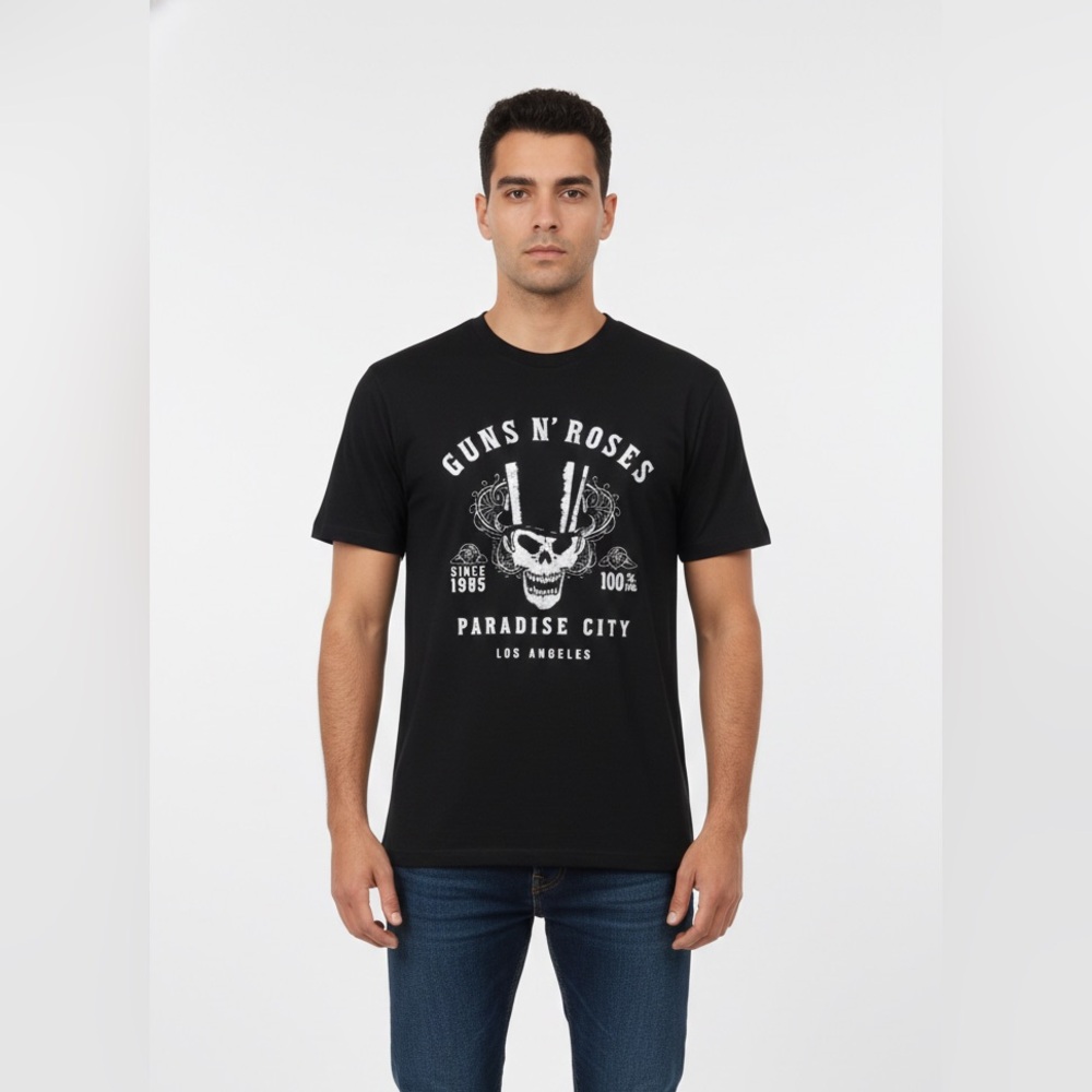 Guns N’ Roses Medium Graphic Tee
